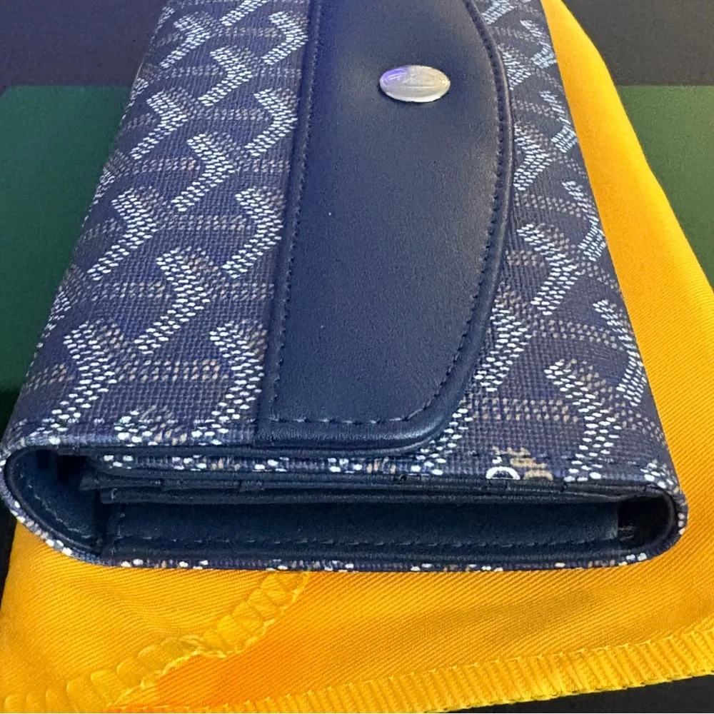 Fashion Blue Long Wallet Trifold Snap Closure - Picture 5 of 16